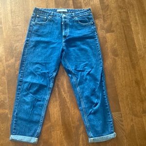 Stradivarius Mom Jean size 8 (US)
